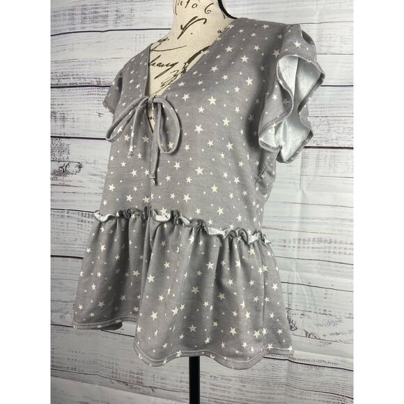 Altar'd State Peplum Top Womens M Short Flutter Sleeves Star Print Tie Neck - Picture 1 of 10